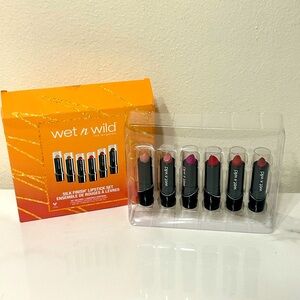 Wet n Wild Set of 6 Silk Finish Lipstick Set‎ NEW in Box